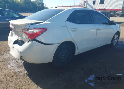 2015 Toyota Corolla Le Eco Plus z USA, uszkodzony, nr VIN 5YFBPRHE6FP198655